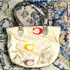 Coach signature Avary shoulder bag